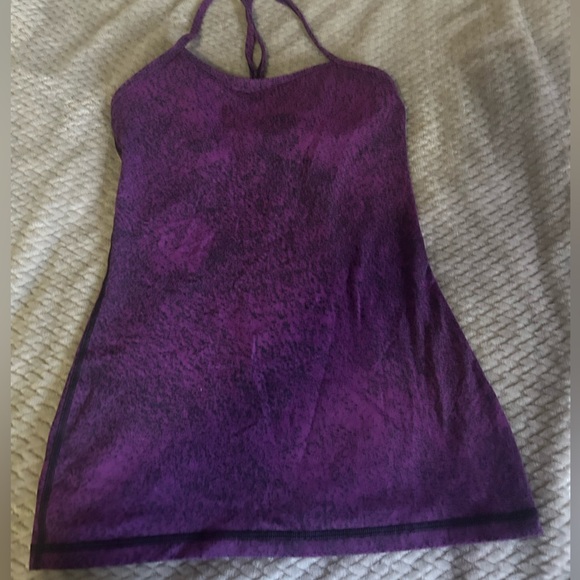 Lululemon - Picture 3 of 5